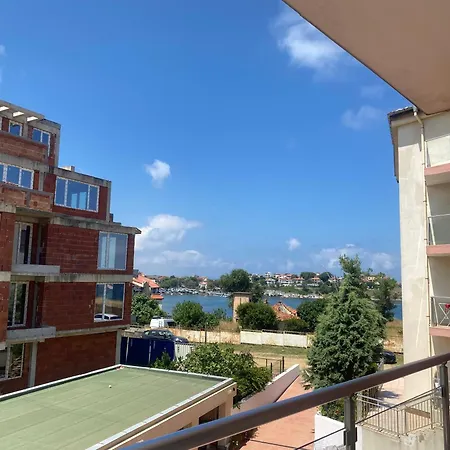 Sunrise Apartament *